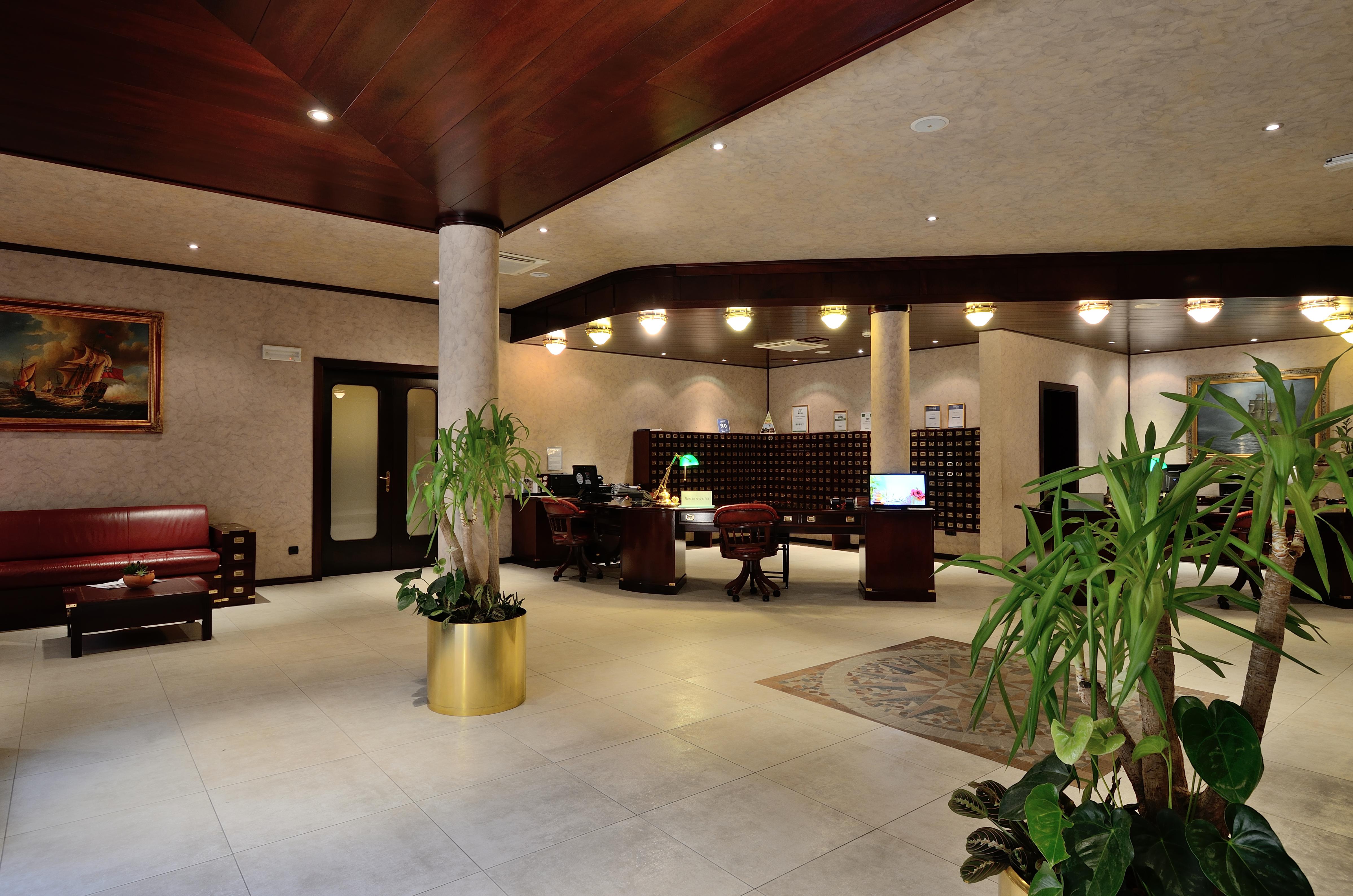 Boutique Hotel Nautica - Spa & Wellness, Free Parking, Pet Friendly Новиград Экстерьер фото