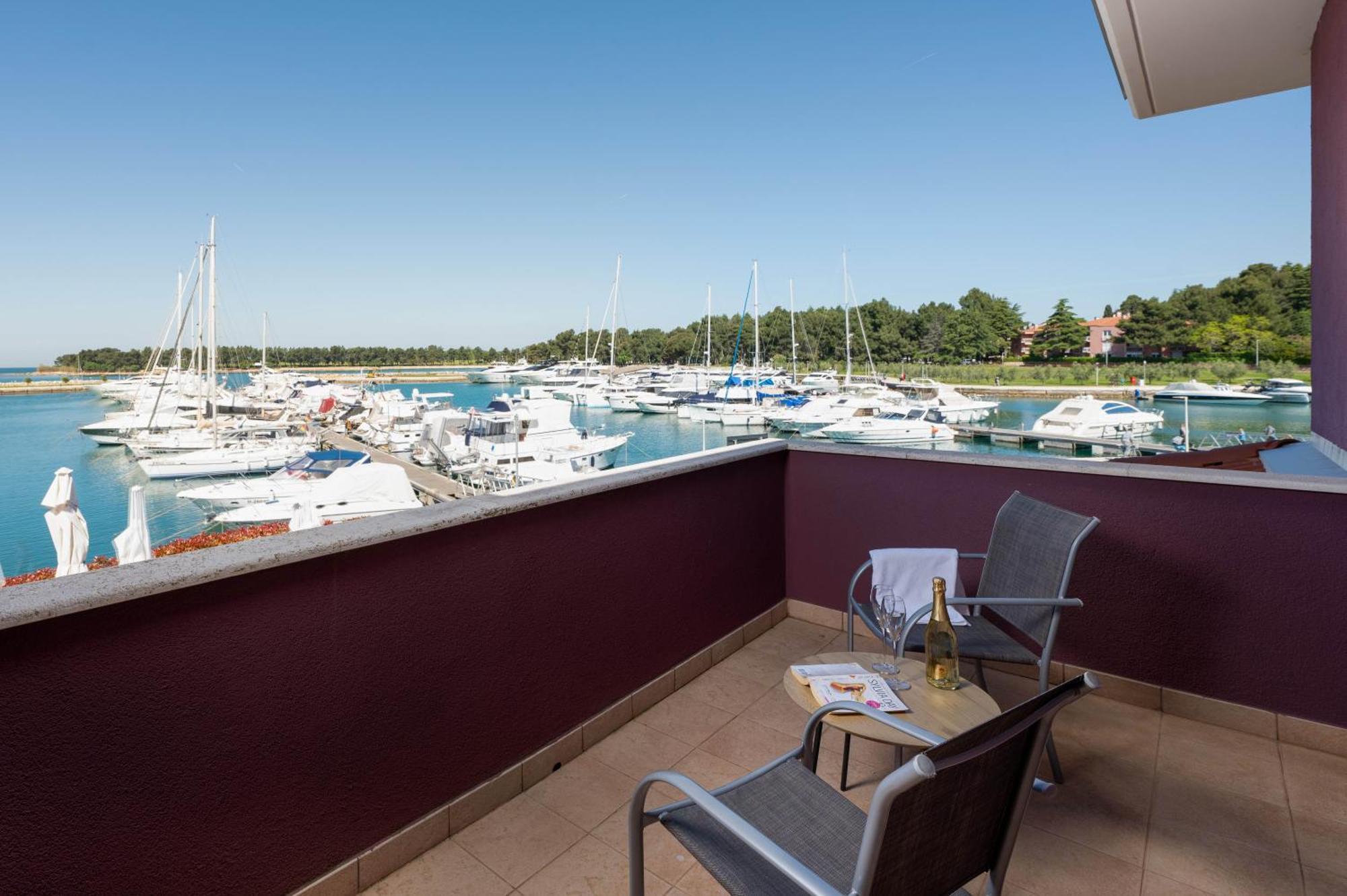 Boutique Hotel Nautica - Spa & Wellness, Free Parking, Pet Friendly Новиград Экстерьер фото